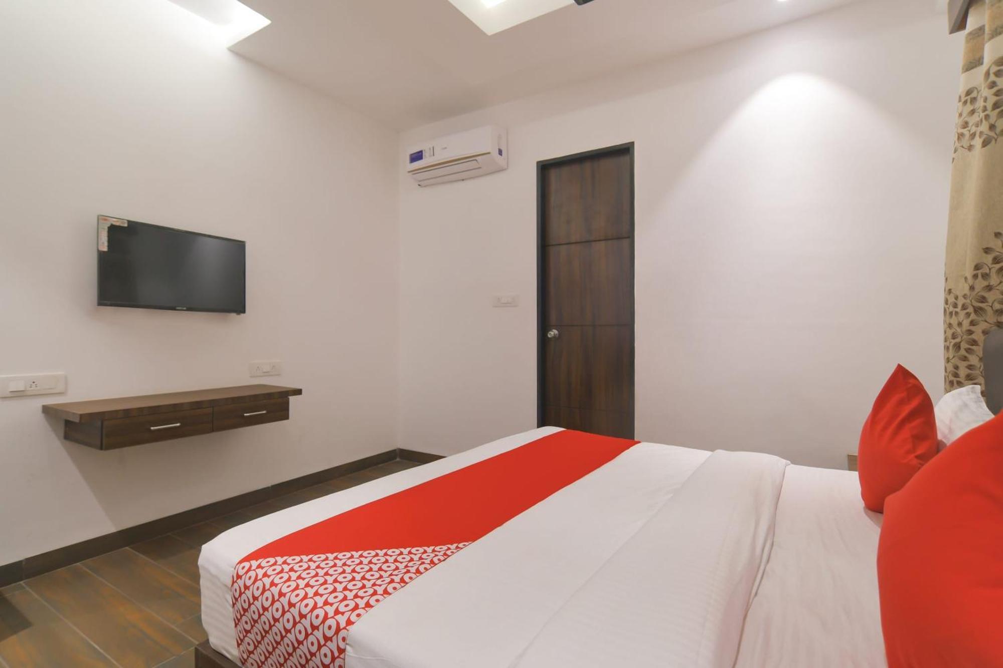 Hotel O Rudraksh Indore Exterior foto